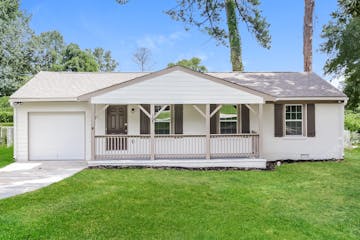 193 SCARSDALE DR RIVERDALE, GA 30274